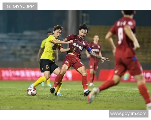 深圳足球队以50分领跑全国锦标赛积分榜展现强劲实力